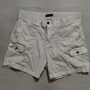 Lee Relaxed Fit mid Rise Size 16Medium Women's White Cargo Shorts
